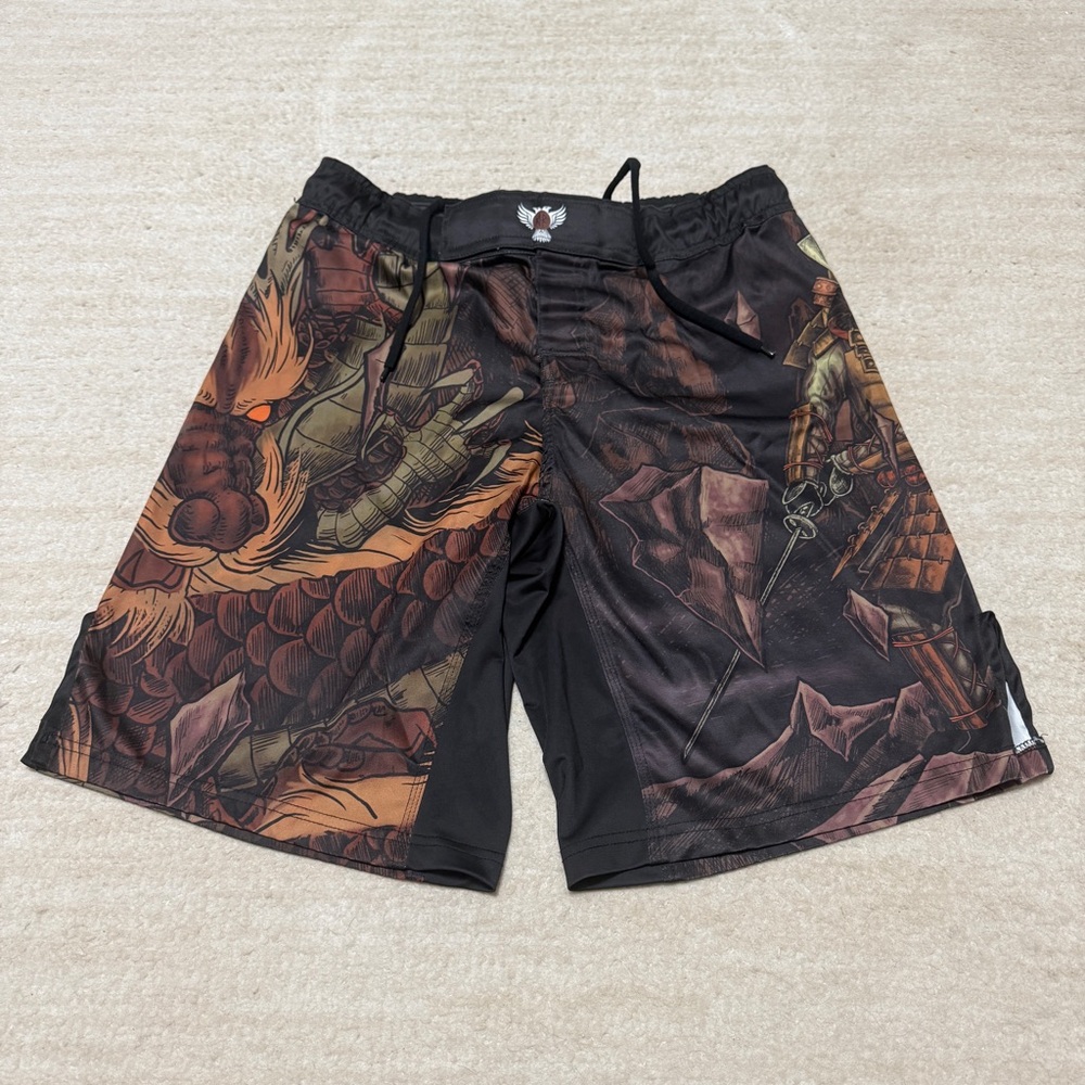 Raven Fightwear MMA Fight Shorts Samurai Dragon Size 36 Brown Black